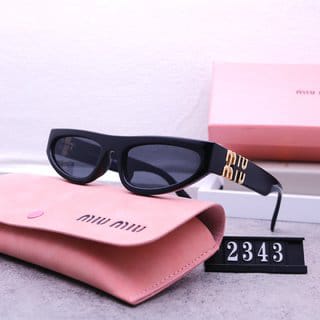 MIU | Rectengular sunglasses | 01 | Black